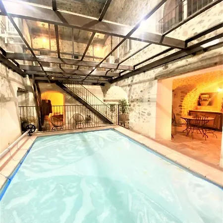 De Groupe 9ch Ou 3 Independants De 3ch - Patio Et Piscine Interieure Chauffee Toute L'annee Holiday home Vallon-Pont-d'Arc