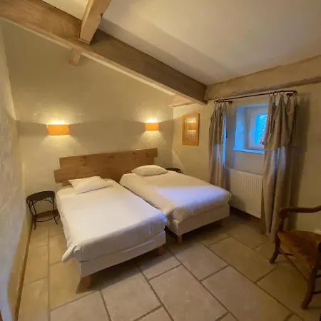 De Groupe 9ch Ou 3 Independants De 3ch - Patio Et Piscine Interieure Chauffee Toute L'annee Holiday home