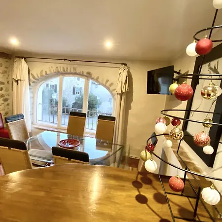 Holiday home De Groupe 9ch Ou 3 Independants De 3ch - Patio Et Piscine Interieure Chauffee Toute L'annee