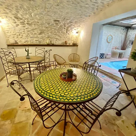 De Groupe 9ch Ou 3 Independants De 3ch - Patio Et Piscine Interieure Chauffee Toute L'annee Holiday home